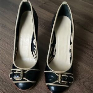Marc by Marc Jacobs Leather Heels Shoes Size 35 1/2 US is 5. 5